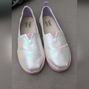 Toms Pink Nepal Shiny Shimmer Shoes Size 6